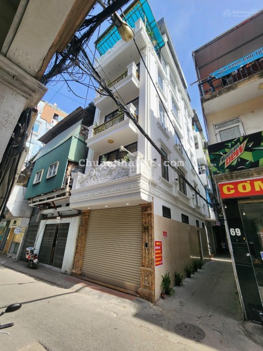 Sập sàn Đội Cấn - ô tô tránh - kinh doanh - 2 thoáng - 6 tầng - thang máy