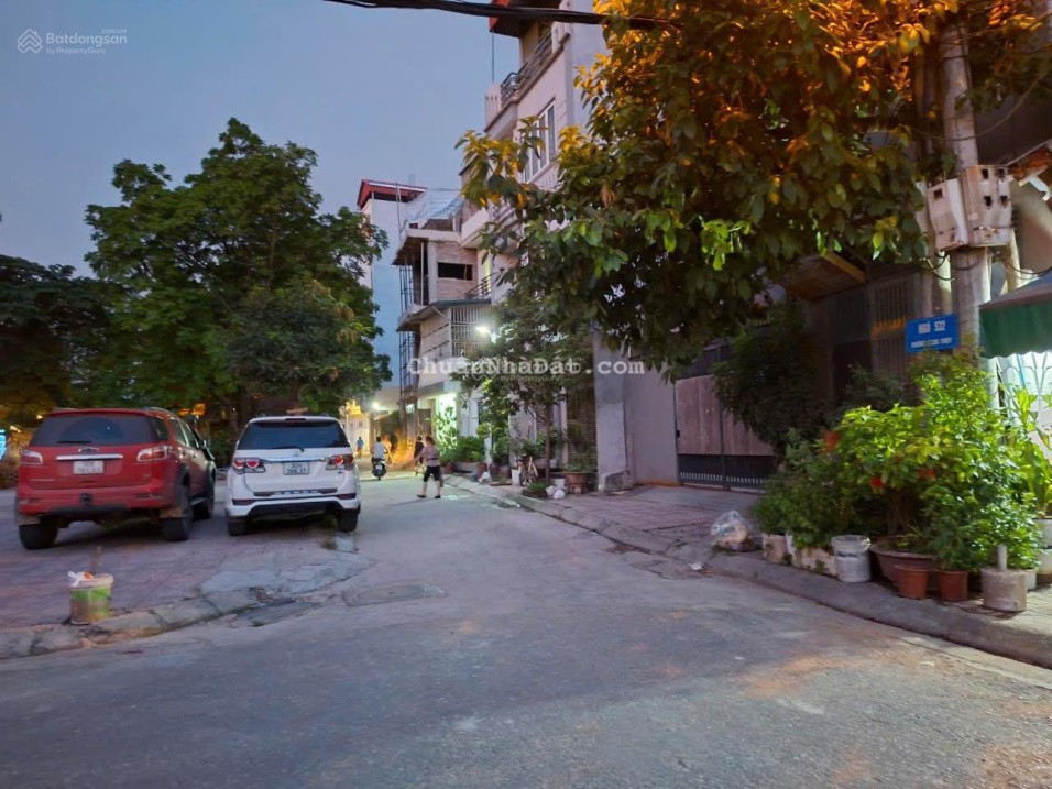 LÔ GÓC, DT RỘNG, MT KHỦNG, PHÂN LÔ, Ô TÔ, KD, PHỐ NGỌC THỤY, LB, DT 57 M, 6 T, MT 4.8 M, GIÁ 13 TỶ8