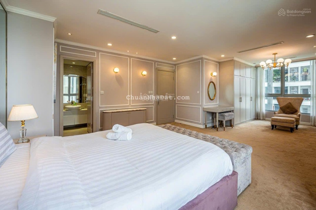 Chủ giảm giá sốc cho thuê căn hộ 3 phòng ngủ Vinhome Central Park chỉ 25tr/tháng