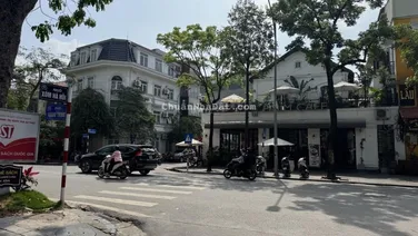 (Chính chủ)bán nhà tại Phố Hạ Hồi, 120m2 8 tầng thang máy quận Hoàn Kiếm, giá 62 tỷ