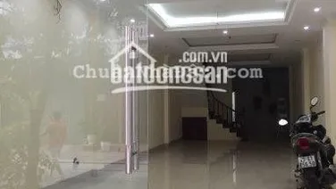 Cho thuê nhà đường Nguyễn Xiển, DT 60m2, 5 tầng, giá 35 triệu/th, LH 0989 604 ***