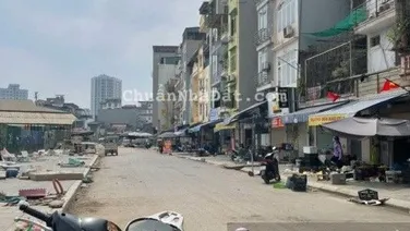 Mặt Phố kinh doanh ngày đêm Vỉa Hè 6m Đối Diện Chợ Phùng Khoang Cạnh Đại Học hà Nội Dân Xây