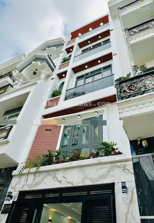 Bán nhà 1 trệt 1 lững 3 lầu đường số 1, Bình Hưng Hòa B, Bình Tân, DT: 4.2x12.2