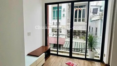 Nhà mới đẹp khu Vip 351 Lê Đại Hành 5 x 8 4 tầng hẽm xe hơi