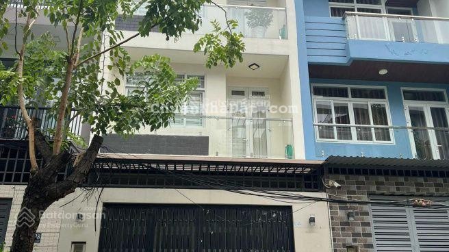 Cho thuê nhà 70N8B Nguyễn Thị Thập, DT: 90m2 X 5T MT: 7m.Có thang máy.Đường 2 ô tô tránh nhau