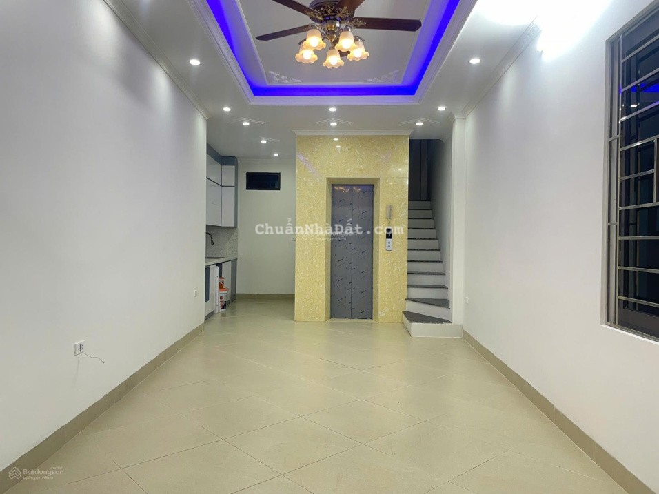 BÁN NHÀ PHÚ LƯƠNG 40m2-5T - LÔ GÓC - THANG MÁY - Ô TÔ VÀO NHÀ VỀ Ở NGAY