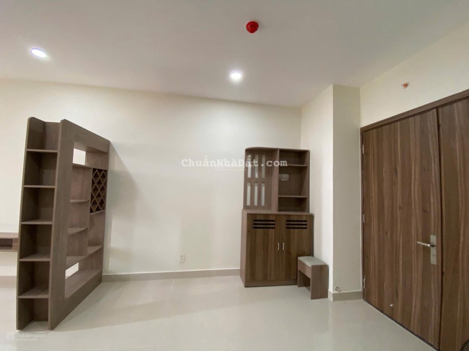 Bán Gấp 74m2 3,5t Toà TTTM Parc Mall mẫu 2PN 2WC