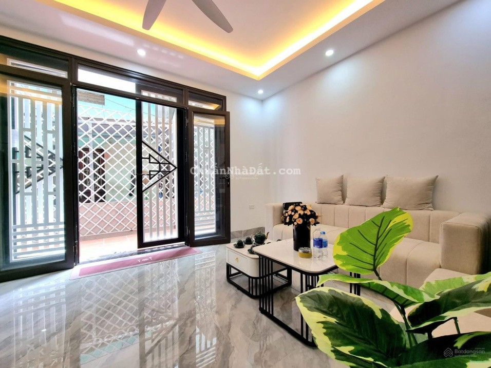 Bán nhà Hoàng Văn Thái 45m2*4T, Phân Lô Quân Đội, Ô Tô đỗ, Kinh Doanh, Giá 13,8 tỷ