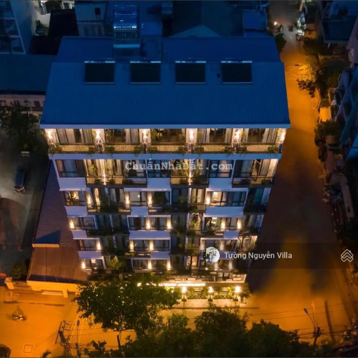 Bán tòa CHDV đường Nguyễn Cửu Vân Q. Bình Thạnh, Giáp Q1, dòng tiền 8.4%/năm, TườngVilla 0934 161 ***
