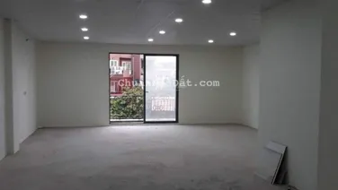 Cho thuê tòa nhà Văn Phú 126m2, 7 tầng 1 hầm 80tr làm văn phòng, trung tâm giáo dục