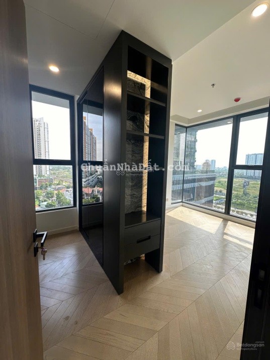 Bán nhanh căn hộ Lumiere Riverside giá tốt 2PN căn góc 77m2 10,1 tỷ