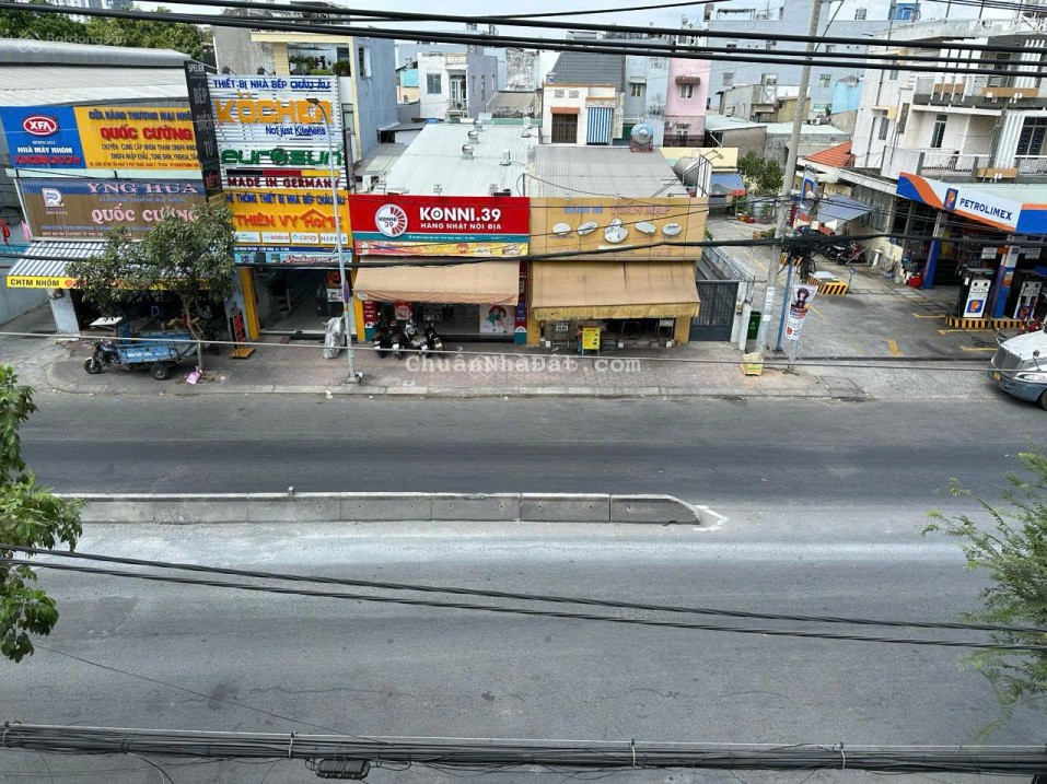 Cần bán 954 Huỳnh Tấn Phát P. Tân Phú Q7