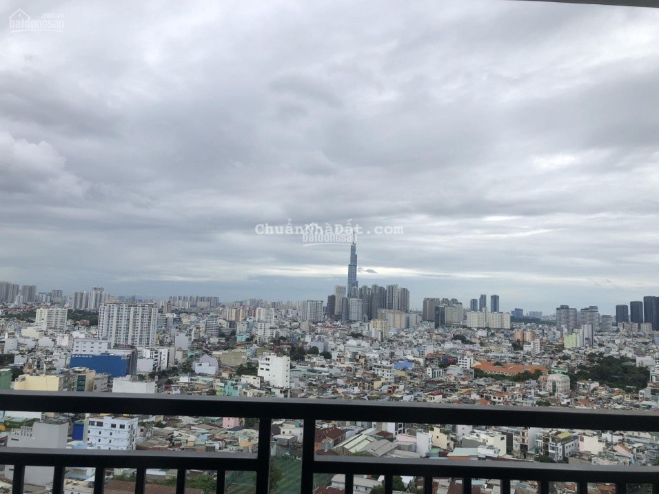 Chính chủ cần bán căn 2PN view Đông Nam nhìn Landmark 81