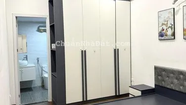Bán chung cư A2 tại 151 Nguyễn Đức Cảnh, DT 86m2 2PN 2WC full nội thất giá 5,29 tỷ, LH 0983 873 ***