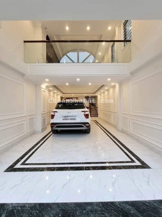 CỰC HIẾM- NHÀ PHỐ LƯƠNG ĐỊNH CỦA- ĐỐNG ĐA -BUILDINH 7 TẦNG THANG MÁY KẾT HỢP Ở - GẦN HỒ- GIÁ ĐẦU TƯ