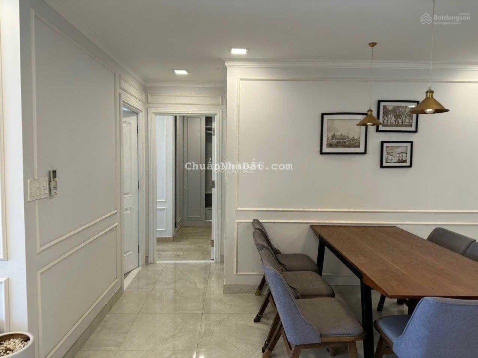 Cần bán nhanh căn hộ Scenic Valley, Phú Mỹ Hưng, Q7, 77m2, 2 phòng, full nội thất, giá 6.2 tỷ