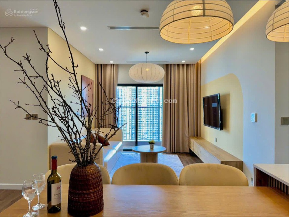 E Thùy chuyên cho thuê Vinhomes Gardenia đang có quỹ 12 căn cho thuê 2PN gía từ 14tr, xem 24/7 ạ