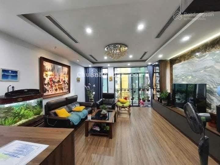 Cực đẹp! Gấp bán nhà Dương Quảng Hàm, Cầu Giấy phân lô, ô tô, thang máy, mặt tiền rộng, 62m2*6T