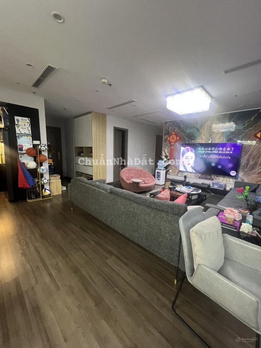 Bán CC An Bình City Phạm Văn Đồng, 3N 114m2 hướng Đông Nam. 8,5tỷ. LH: 0988 121 *** (Call/zalo)