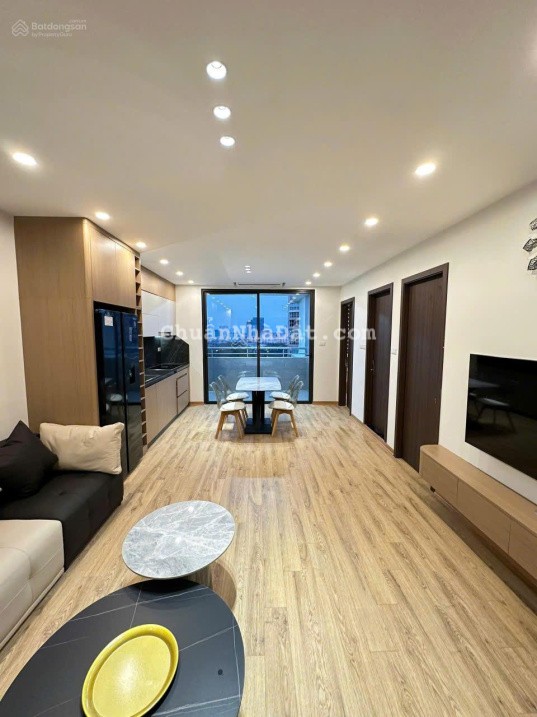 Tôi cần bán căn hộ CC Sakura 47 Vũ Trọng Phụng, căn góc, 3PN DT 95m2, full nội thất, giá bán 6tỷ6