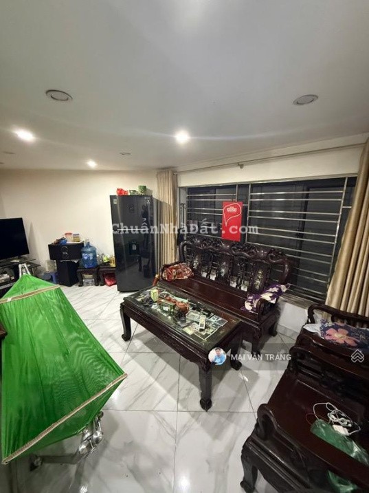 Chỉ 6.3 tỷ bán nhà Mễ Trì, Nam Từ Liêm, 33m2x6t mặt tiền 3.5m, ngõ nông rộng gần ô tô, gần chợ