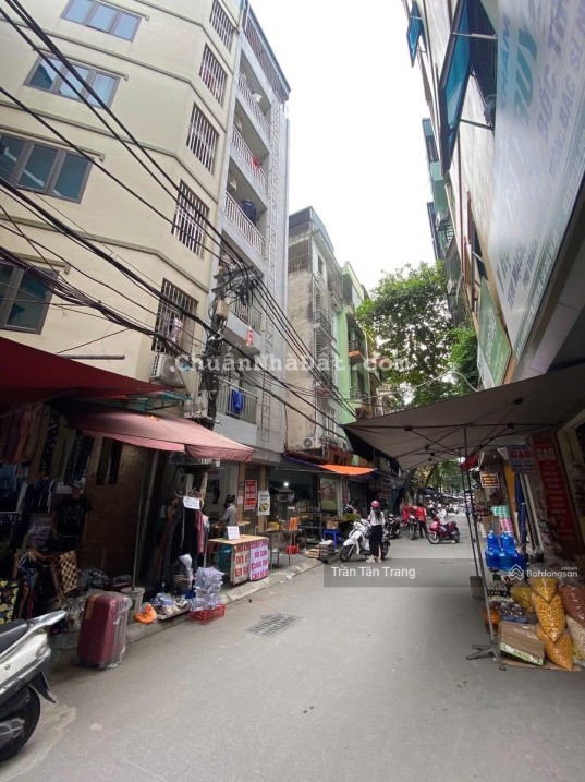 Bán nhà 5 tầng dân xây Đường Lạc Long Quân, trước nhà ôtô tránh, dt 83m2, đang kinh doanh tốt, SĐCC