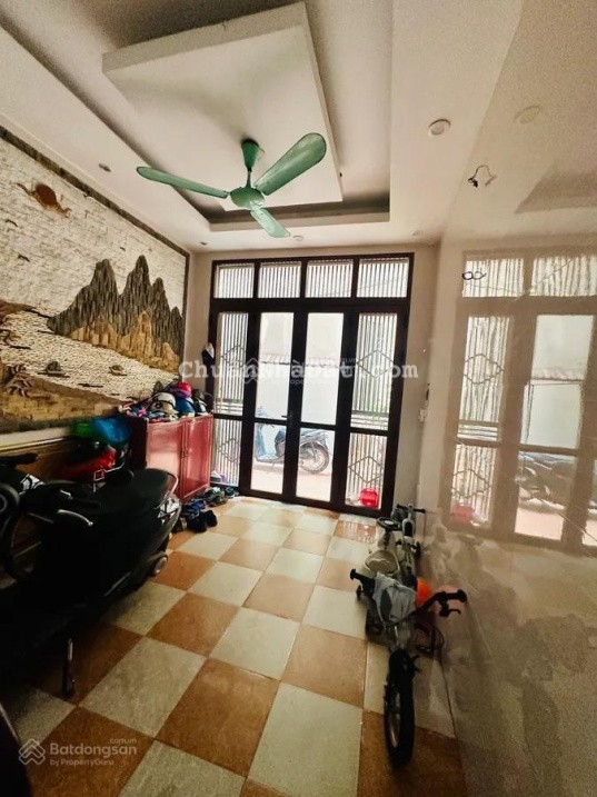 BÁN NHÀ PHỐ KIM GIANG S=36M MT=3.6M Nhà 5T khung Cột Chắc chắn.NHÀ CÁCH PHỐ KIM GIANG Vài Bước chân