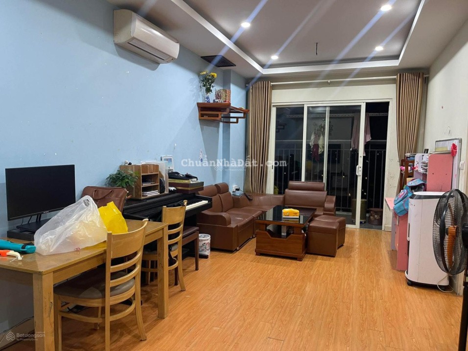 Bán chung cư Ecohome Phúc Lợi-Long Biên-68m 2n2wc tầng trung-sẵn sổ đỏ-giá 3.65 tỷ (thương lượng)