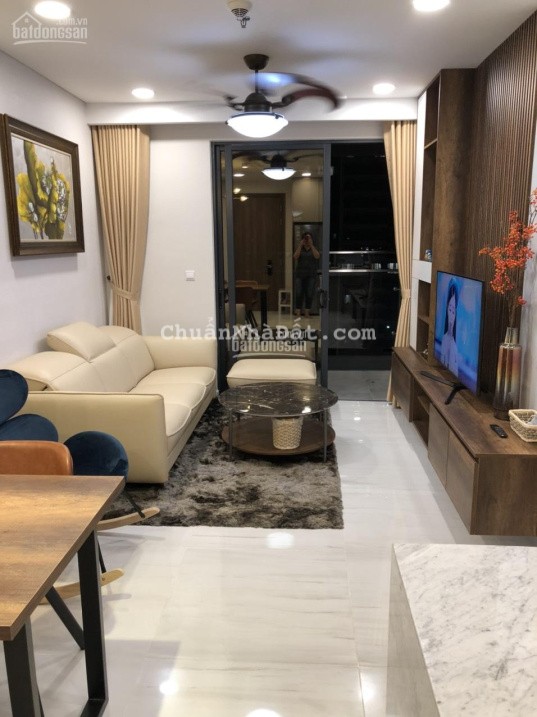 Em chuyên cho thuê Kingdom 101 với nhiều căn 2PN, 17 triệu/th. LH 0902 325 ***