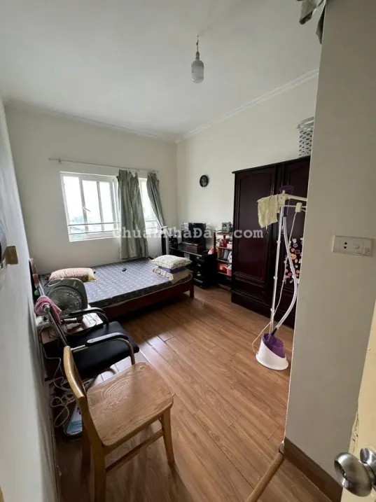 Bán gấp chung cư cao cấp, full nội thất vip Vimeco, Nguyễn Chánh, Cầu Giấy. 91m2 2 PN. 6,65 tỷ