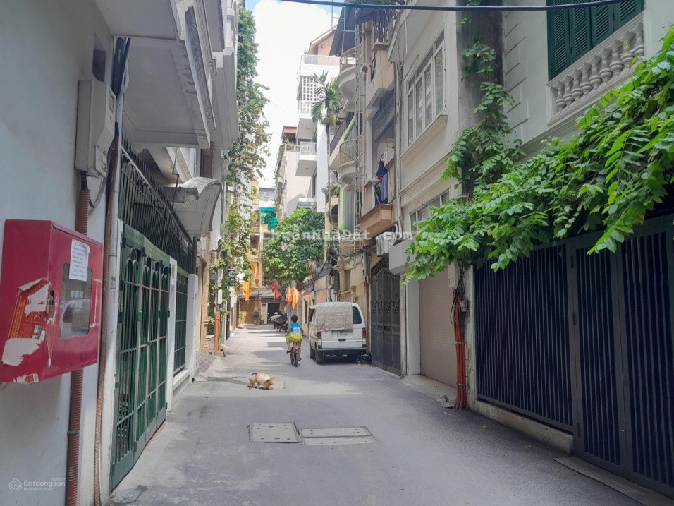 BÁN NHÀ HÀO NAM, ĐỐNG ĐA, 80M*4T, 22,T TỈ. TIỆN ÍCH.