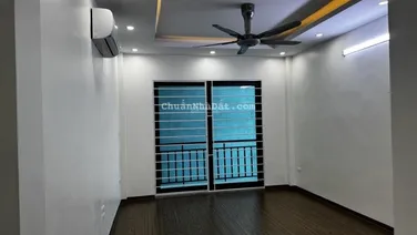 Cho thuê nhà đường Trường Chinh, Thanh Xuân, Hà Nội 40m2*4 tầng, 12 triệu/ tháng