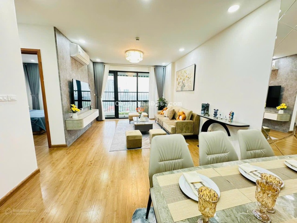 Em Thùy cư dân bán căn hộ full nội thất 104m tầng đẹp hướng mát-không báo ảo-có thương lượng giá