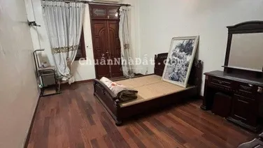 Cần bán gấp nhà phố Trịnh Đình Cửu, gần phố, mặt ngõ kinh doanh, lô góc, nhà đẹp