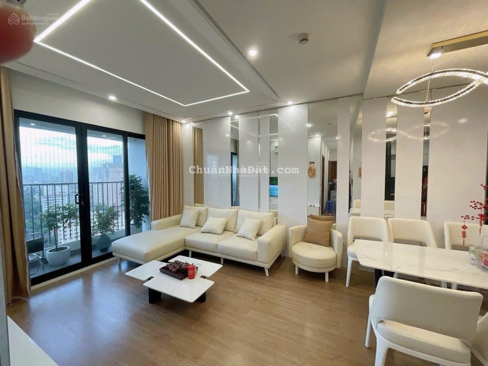 Tôi cần bán chung cư FLC Star Tower căn góc 100m2, 3 ngủ, 2 VS chỉ 4.95 tỷ