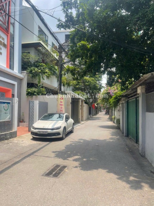 Bán nhà Liễu Giai - Tòa CHDV 8 tầng giá 65 tỷ - 100m2 MT 5,5m - Ô tô tránh, dòng tiền 150tr/ tháng