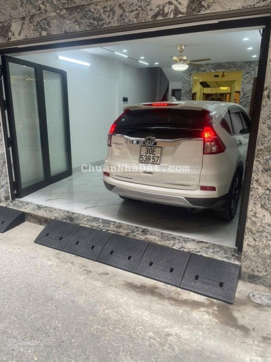 Phân lô ô tô vào nhà thái hà, 44m* 6t* giá chào 16.8 tỷ, thang máy, kdvp, spa, công năng đ đủ.