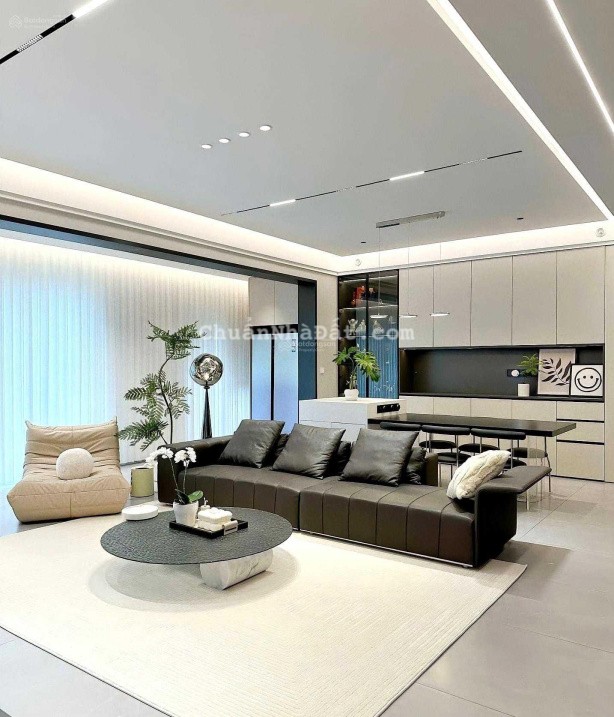 Bán nhanh Sunrise City View - 3PN 105m2 - view thoáng - hồ bơi chân mây - full NT đẹp