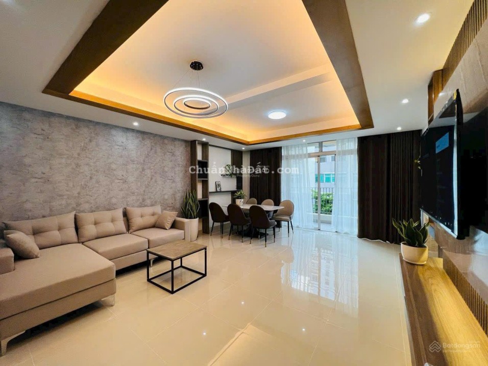 Cho thuê căn hộ 3PN, 32 triệu VND, 133 m2 tại Star Hill, Tân Phú, Quận 7, TP.HCM - Hot! View đẹp