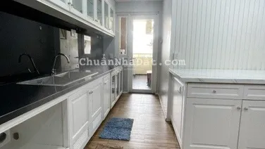 Cần cho thuê gấp căn hộ chung cư Hùng Vương plaza 3PN 3WC đầy đủ nội thất giá 20 triệu