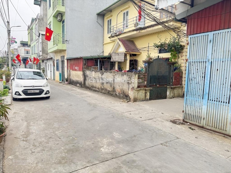 Sẵn nhà C4 cho thuê dòng tiền - 2 mặt thoáng - đường thông oto 7 chỗ - tại Kim Nỗ Đông Anh