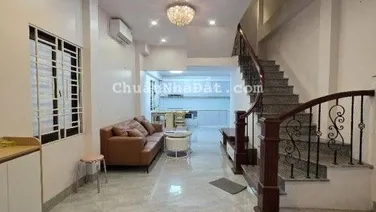 Bán Nhà riêng tại Đông Mỹ, 5,7 tỷ, 43m2, 4PN, 4WC, 3 tầng, nội thất đầy đủ