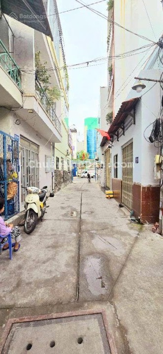 Bán nhà Tân Phú, DT (6x10)m, 3 tầng, hẻm 3,5m, gần đường Âu Cơ, nhỉnh 4tỷ