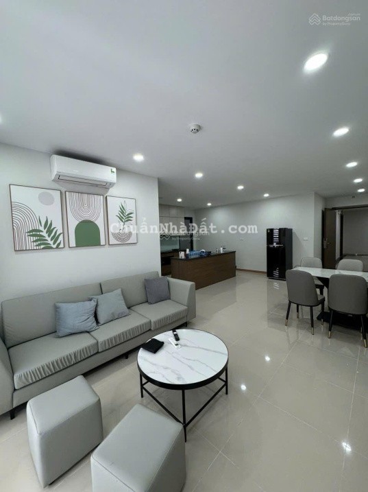 Cho thuê CC 3PN, 2WC, full nội thất, 100m2, 15 triệu/th tại Nam Đô Complex, Hoàng Mai, HN