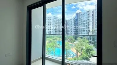 Căn hộ 2PN 86.6m2 view hồ bơi, 2 ban công, hướng Nam, giá chỉ 7,350tỷ