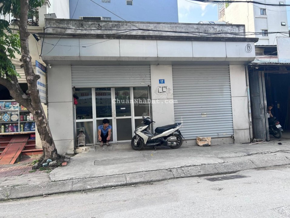 Nhà Giải Phóng, Vỉa hè rộng, ô tô tránh, diện tích 52m2, nhà C4, mặt tiền 7,5m, giá bán 16,5 tỷ