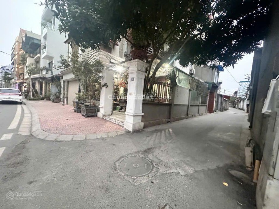 Nhà đẹp - Giá hiếm nhỉnh 4 tỷ 30m2 5 tầng xây mới koong ngõ thông oto đỗ ngày đêm