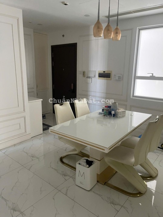 Bán căn hộ chung cư đẹp tại Sunrise City View, 6 tỷ, 100m2, 2PN, 2WC, nhiều tiện ích