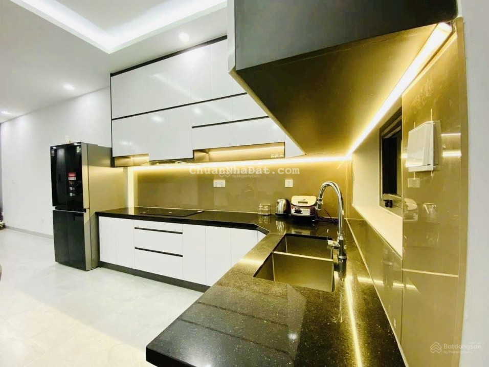 Luxury home sang xịn cách MT 30 m, hẻm 1 sẹc thoáng khu dân trí an yên, thiết kế toàn nội thất xịn