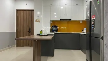 Bán căn 3PN 2WC diện tích 85m2 view pháo hoa Q1 siêu đẹp, tầng trung full nội thất đầy đủ